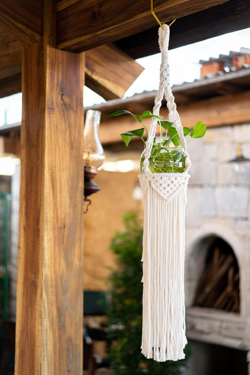 Margaret Plant Hanger