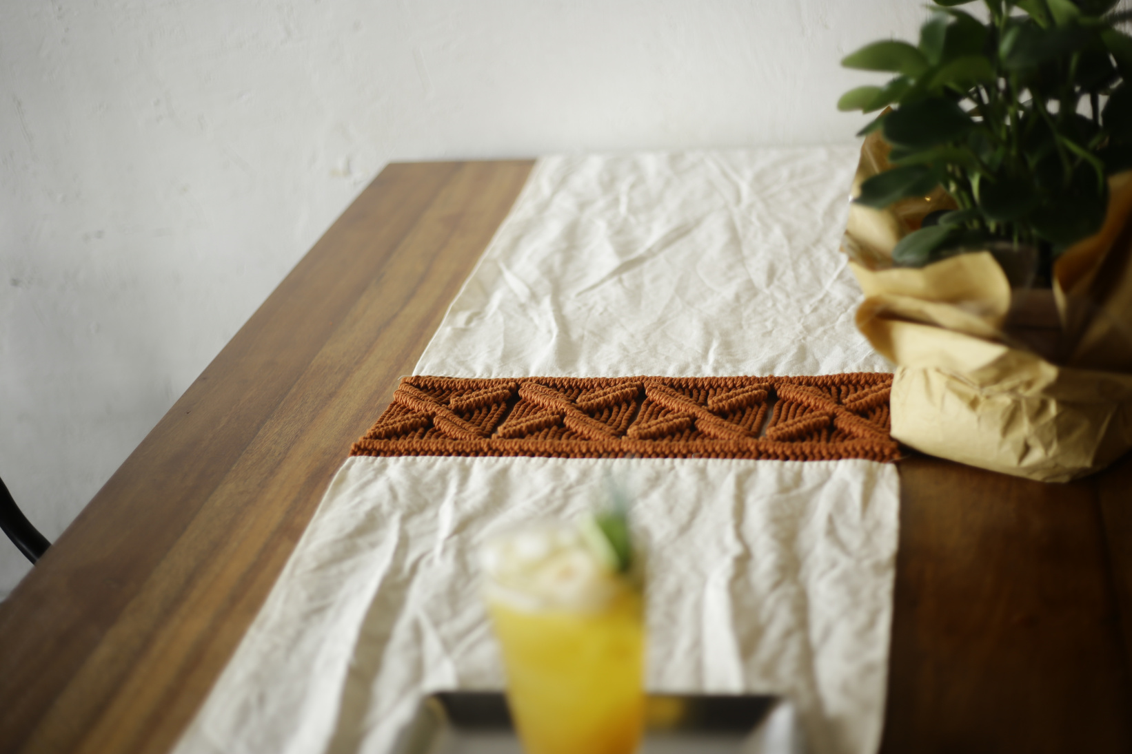 Hebe Table Runner