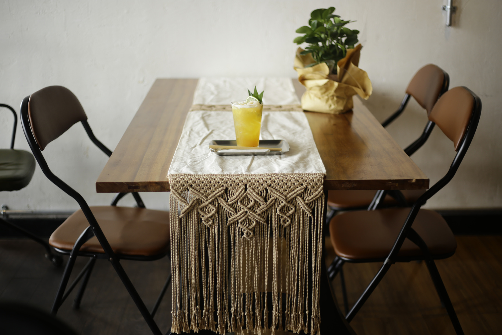 Table Runner